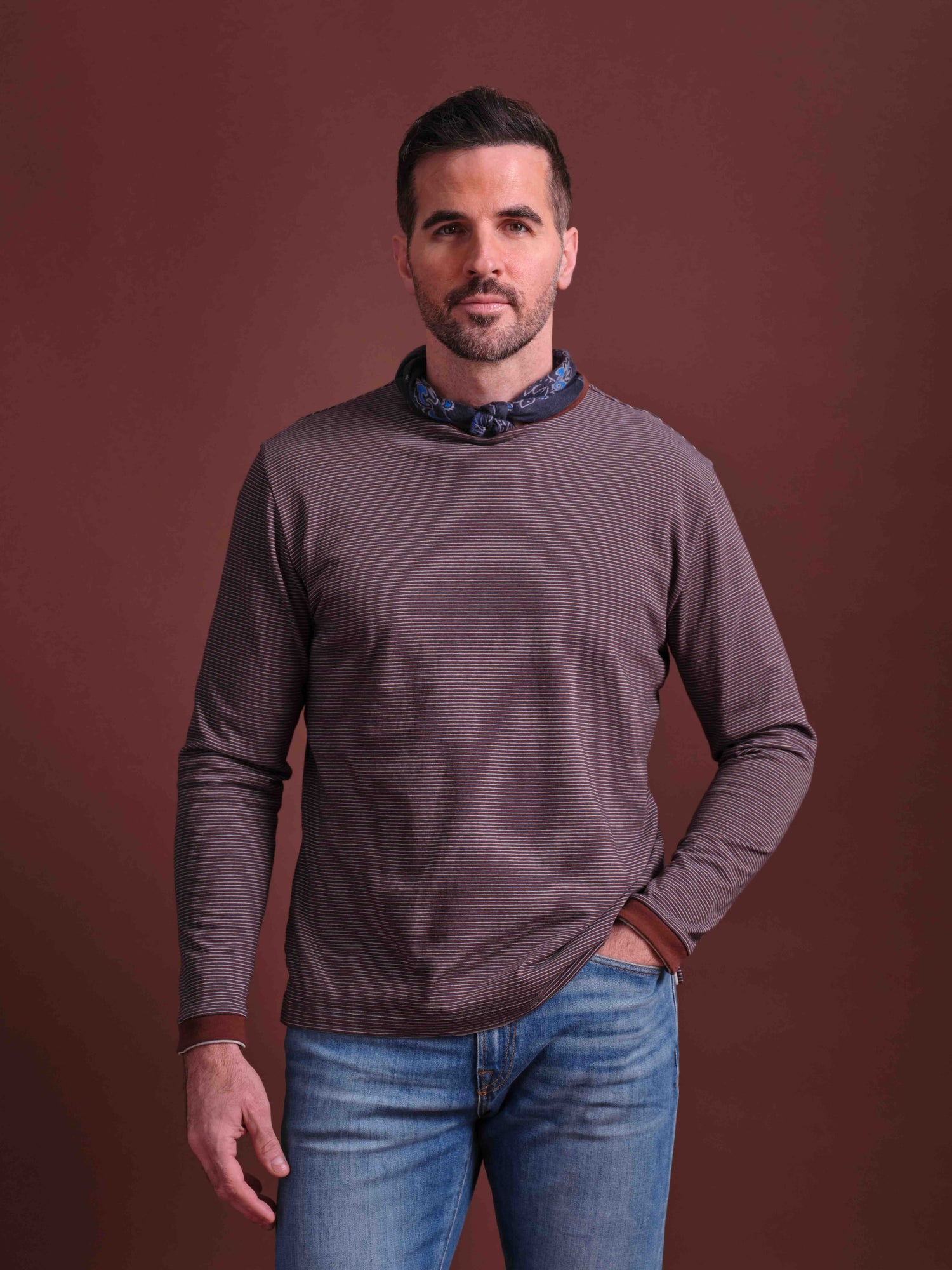 Point Lobos Reversible Vee to Crew