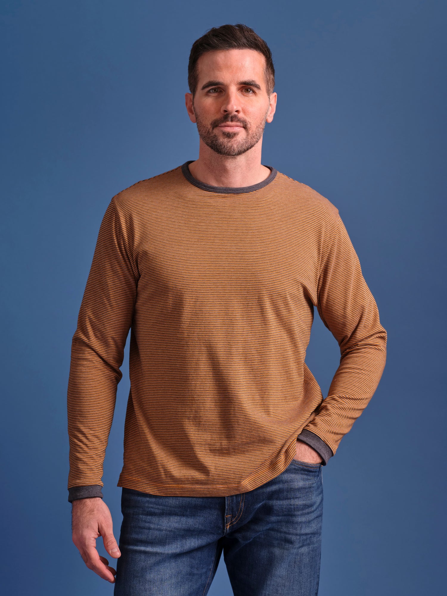 Point Lobos Reversible Vee to Crew