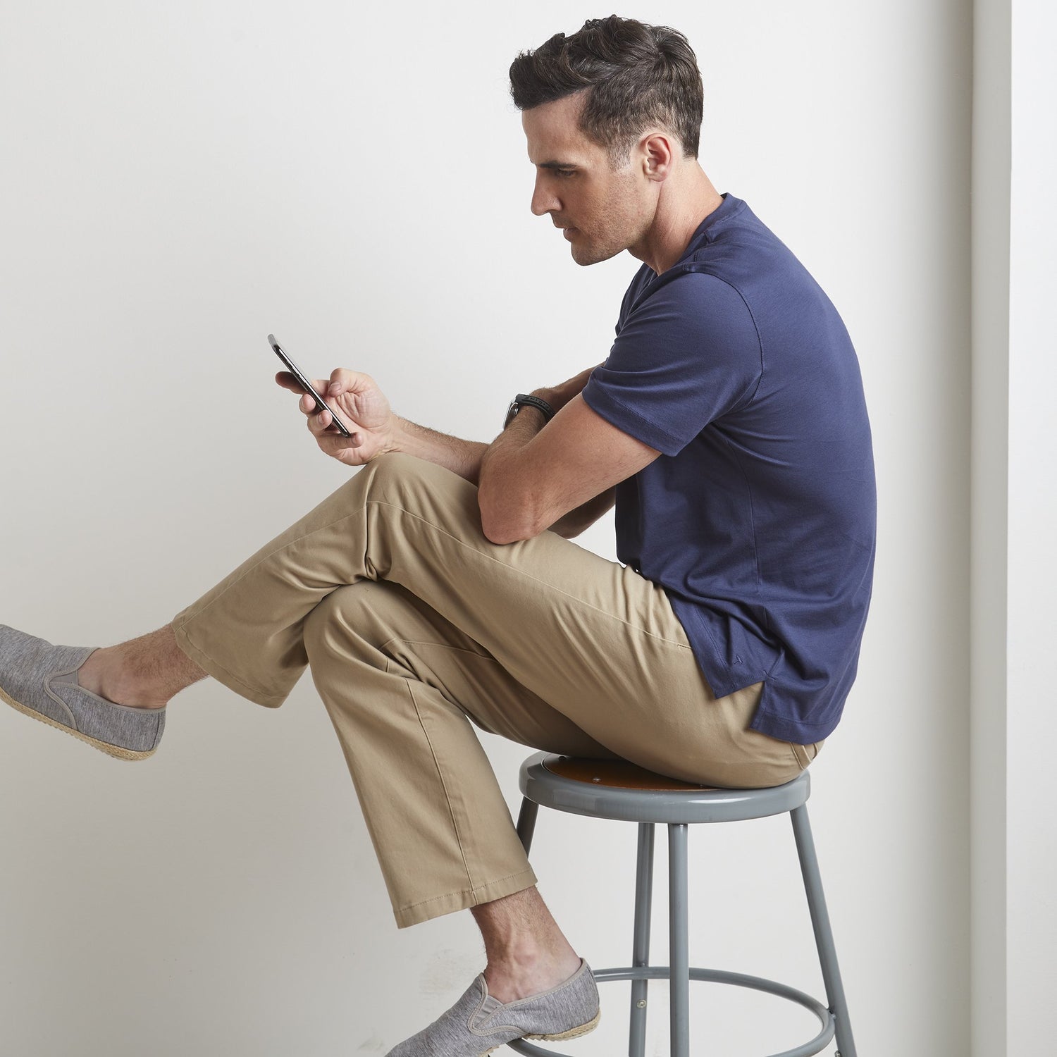 Victory M15  Short Sleeve V-Neck