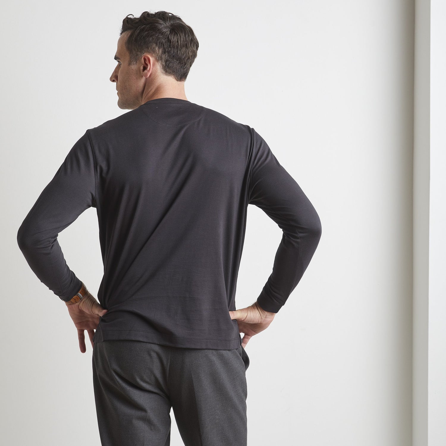 M18 Long Sleeve Crewneck