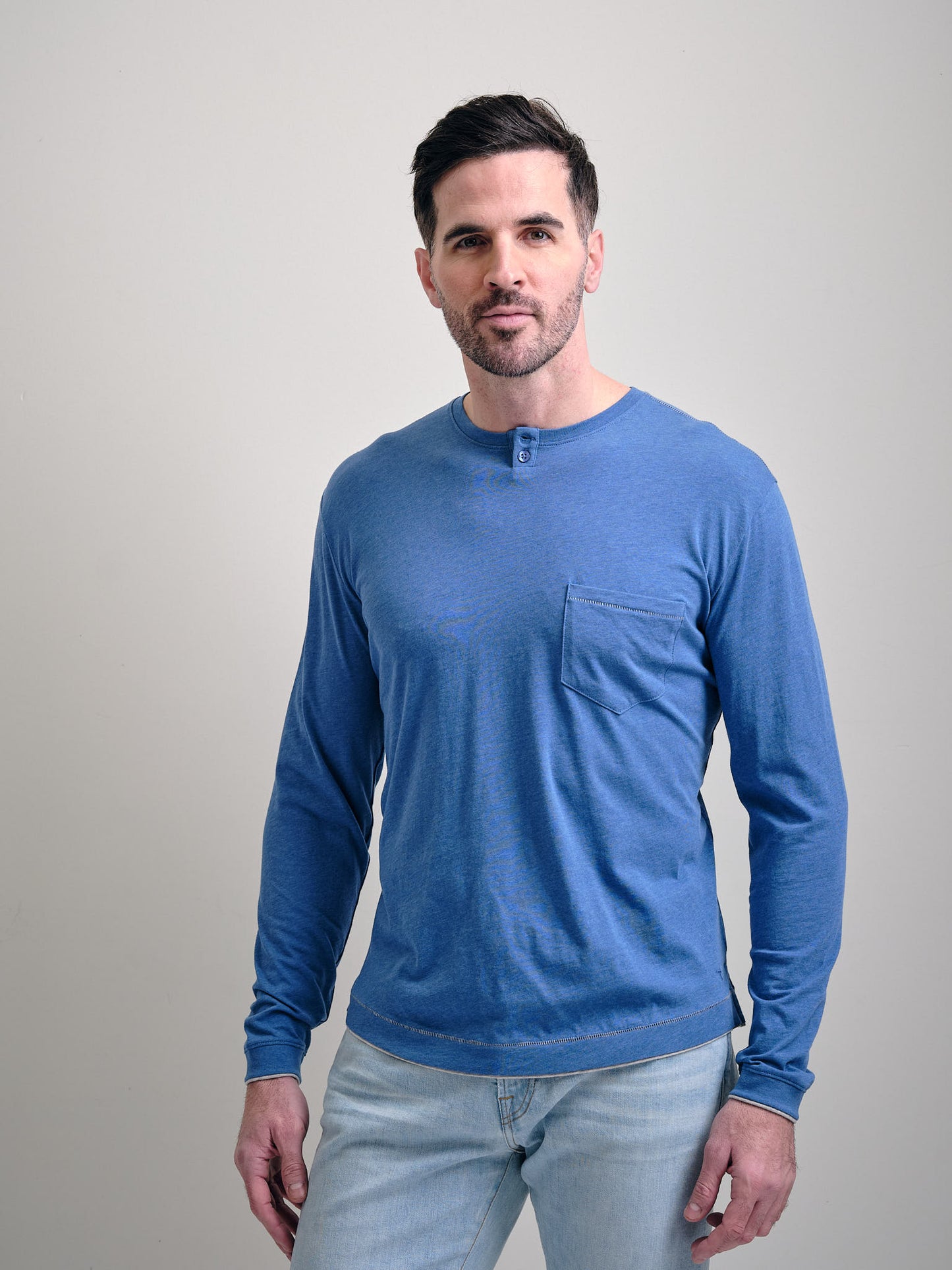 Palmdale Long Sleeve 2-Button Crew with Pocket