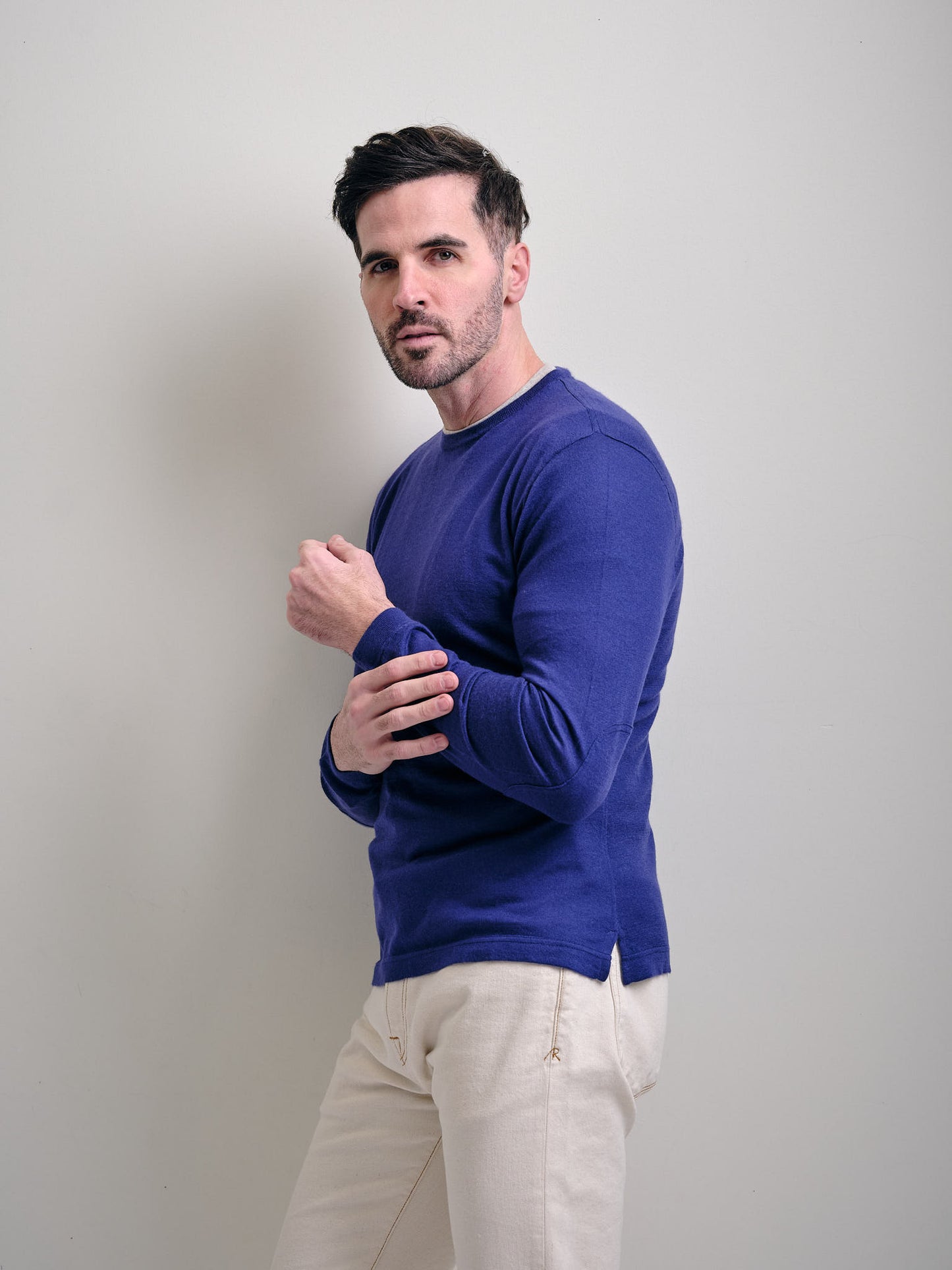 Fine Gauge Cashmere Crewneck Long Sleeve Tee